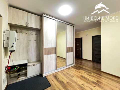 квартира за адресою Воскресенська вул., 18
