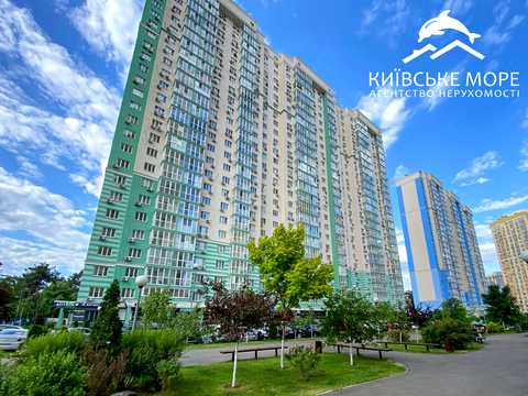 квартира за адресою Воскресенська вул., 18