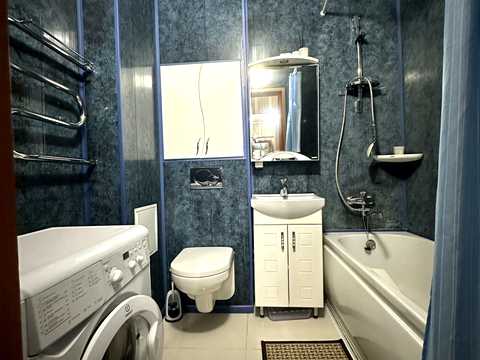 квартира за адресою Григорія Ващенка вул., 1