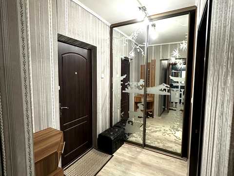 квартира за адресою Григорія Ващенка вул., 1