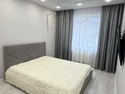 квартира за адресою Академіка Амосова вул., 14