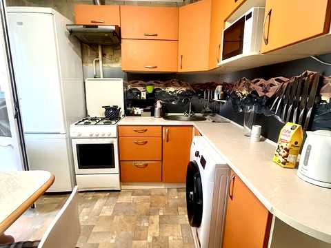 квартира за адресою Амвросія Бучми бульв., 8