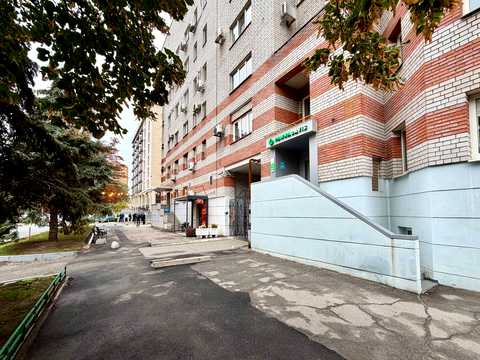 комерційна за адресою Дніпро, Ливарна вул., 9