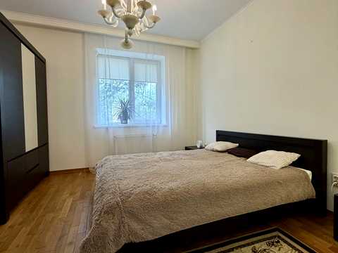 квартира за адресою Каховська вул., 27