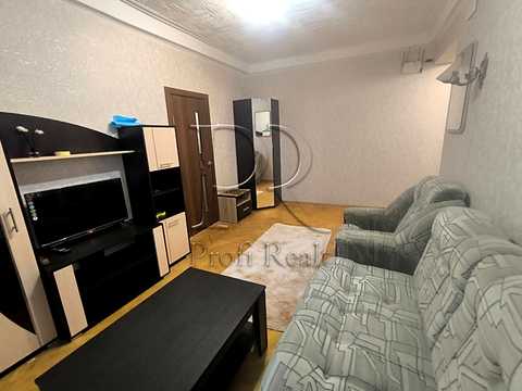 квартира по адресу Ушинского ул., 13