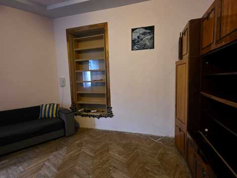 квартира за адресою Залізнична вул., 48