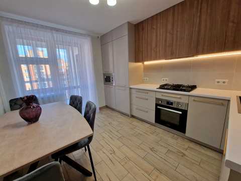 квартира за адресою Тернопіль, Генерала М. Тарнавського пров., 8
