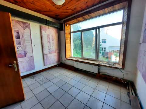 коммерческая по адресу Торговица ул., 9