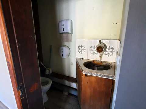 коммерческая по адресу Торговица ул., 9