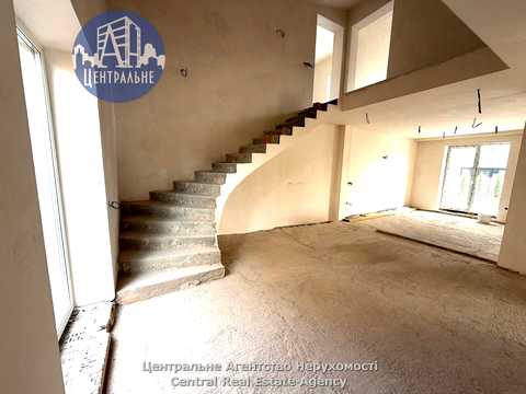 будинок за адресою Чернівці, Героїв Майдану вул. (Червоноармійська), 270