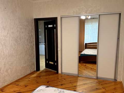 квартира за адресою Героїв Небесної Сотні просп., 30