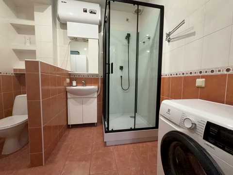 квартира за адресою Ділова вул. (Димитрова), 6