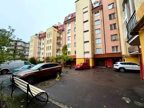 квартира за адресою Окружна вул., 8