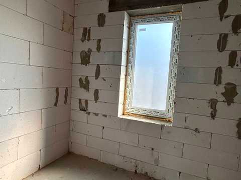 будинок за адресою смт. Ворзель, успішна