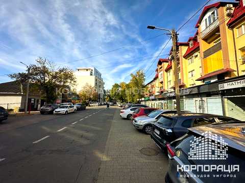 коммерческая по адресу Івана Франка ул., 12