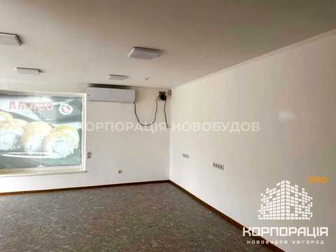 коммерческая по адресу Захисників України пл. (Дружбы Народов), 2