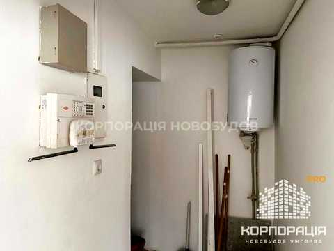 коммерческая по адресу Захисників України пл. (Дружбы Народов), 2