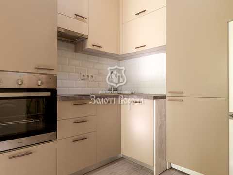 квартира за адресою Соборності просп. (Возз'єднання), 17 к2
