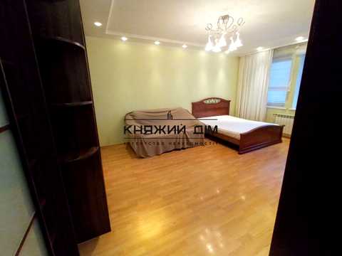 квартира за адресою Миколи Бажана просп., 14