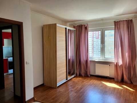 квартира по адресу Софии Русовой ул., 7