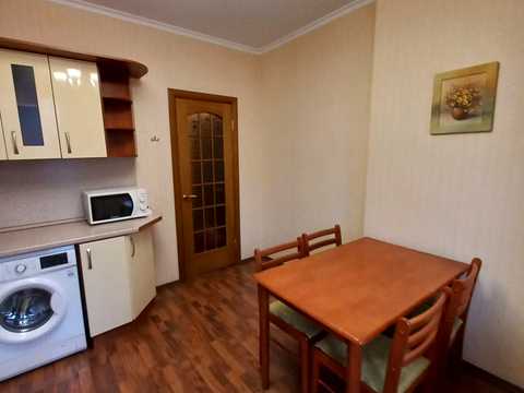 квартира за адресою Феодосійський пров., 14
