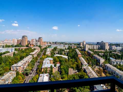 комерційна за адресою Джона Маккейна вул. (Івана Кудрі), 26