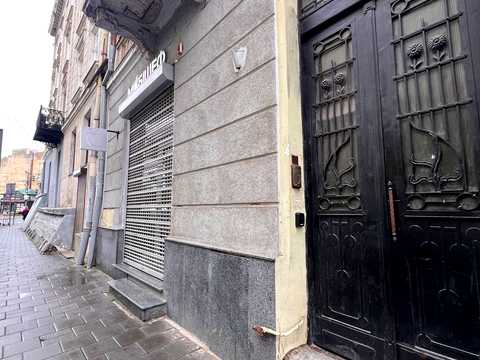 квартира за адресою Театральна вул., 26