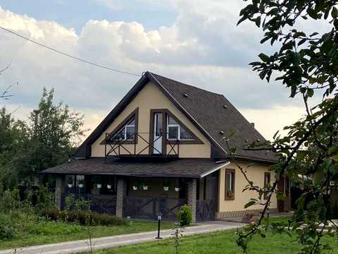 будинок за адресою Єдельвейсів