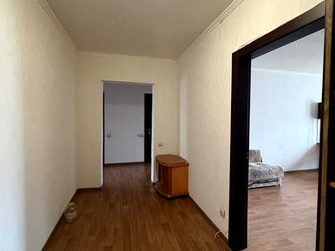 квартира за адресою Софії Русової вул., 7-А