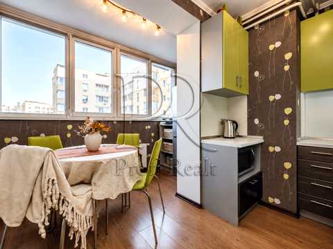 квартира за адресою Лесі Українки вул., 19