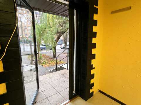 комерційна за адресою Кривий Ріг, Миру просп., 50