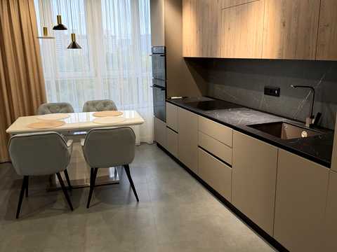 квартира за адресою Михайла Максимовича вул. (Онуфрія Трутенка), 32-Б