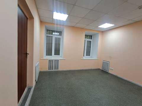 коммерческая по адресу Крещатик ул. (Kreschatic), 46Б