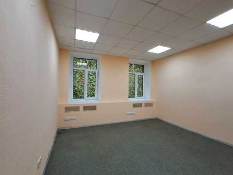 коммерческая по адресу Крещатик ул. (Kreschatic), 46Б
