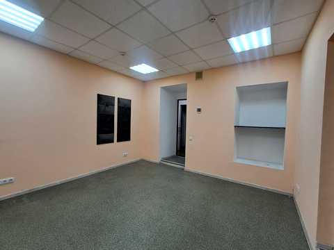 коммерческая по адресу Крещатик ул. (Kreschatic), 46Б