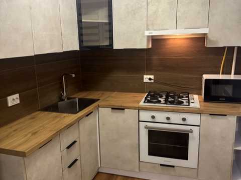 квартира по адресу Космонавтов просп., 77