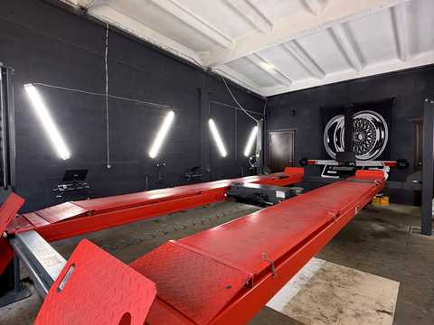 коммерческая по адресу В'ячеслава Чорновола ул., 49