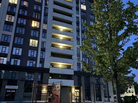 квартира за адресою Любомира Гузара просп. (Космонавта Комарова), 15-А
