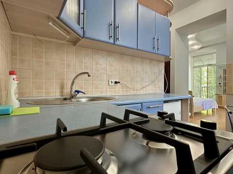 квартира за адресою Заньковецької вул., 6