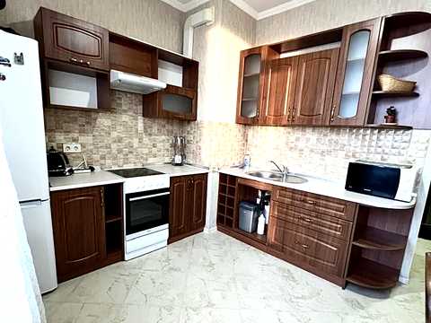 квартира за адресою Перлинна вул., 3