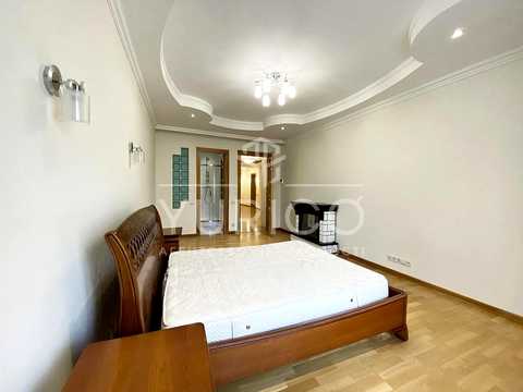 квартира за адресою Дмитрівська вул., 17-А