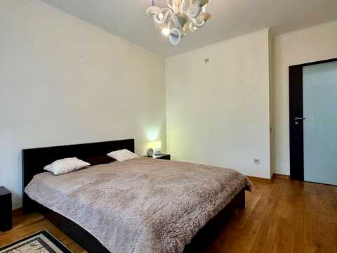 квартира за адресою Каховська вул., 27