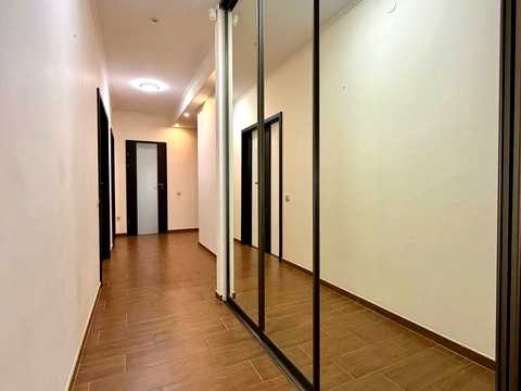 квартира за адресою Каховська вул., 27
