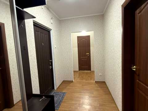 квартира за адресою Софії Русової вул., 3