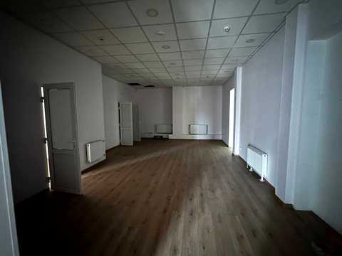 коммерческая по адресу Центральная ул., 33-В