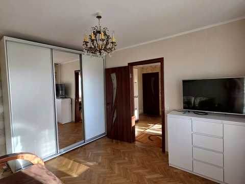 квартира по адресу Леся Курбаса просп., 12-Б