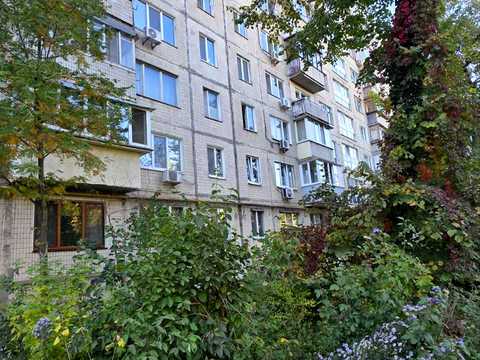 квартира по адресу Леся Курбаса просп., 12-Б