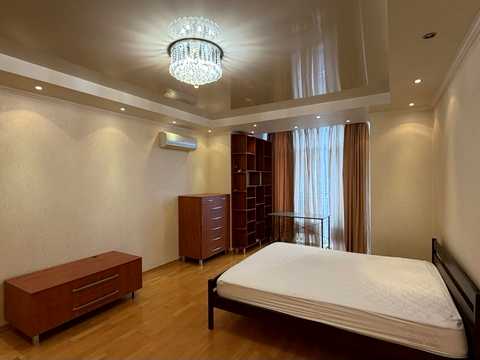 квартира по адресу Юлии Здановской ул. (Ломоносова), 54