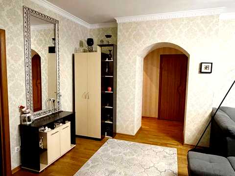 квартира за адресою Маяковського просп., 4