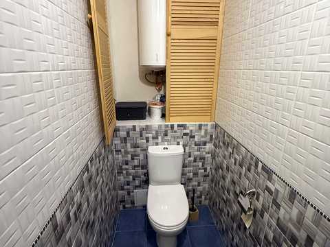 квартира за адресою Регенераторна вул., 4 к5